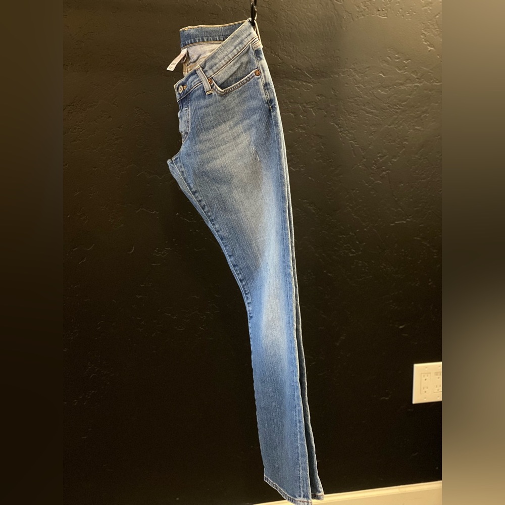 Like new! Cute fit!